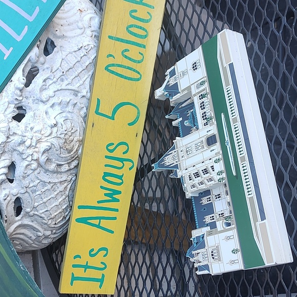 Biltmore House/wooden - Picture 10 of 10